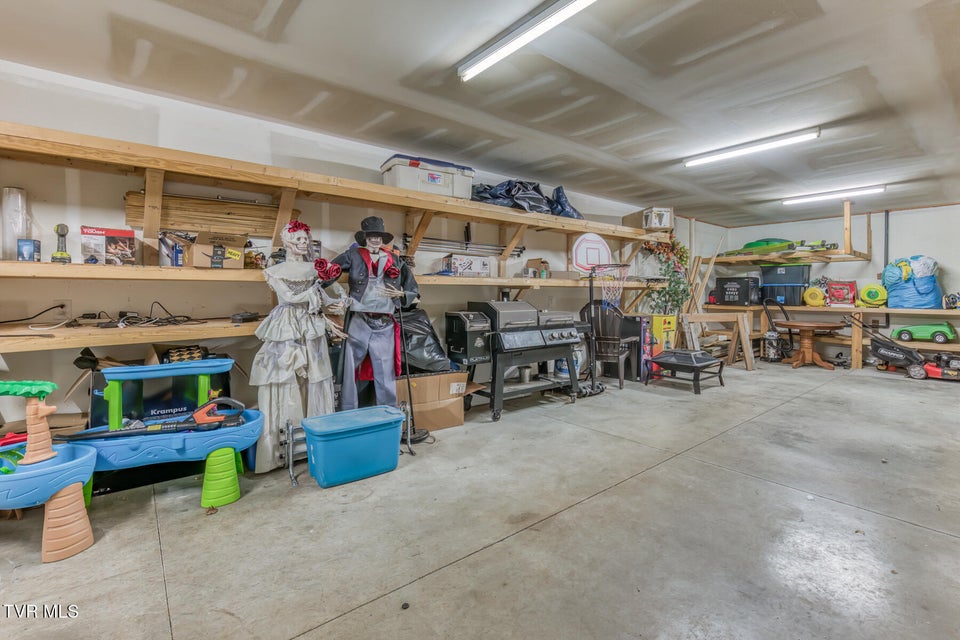 Photo #40: 1008 Bellingham Drive