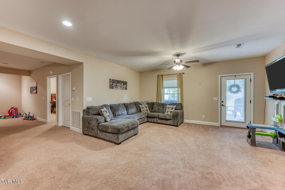 Photo #38: 1008 Bellingham Drive