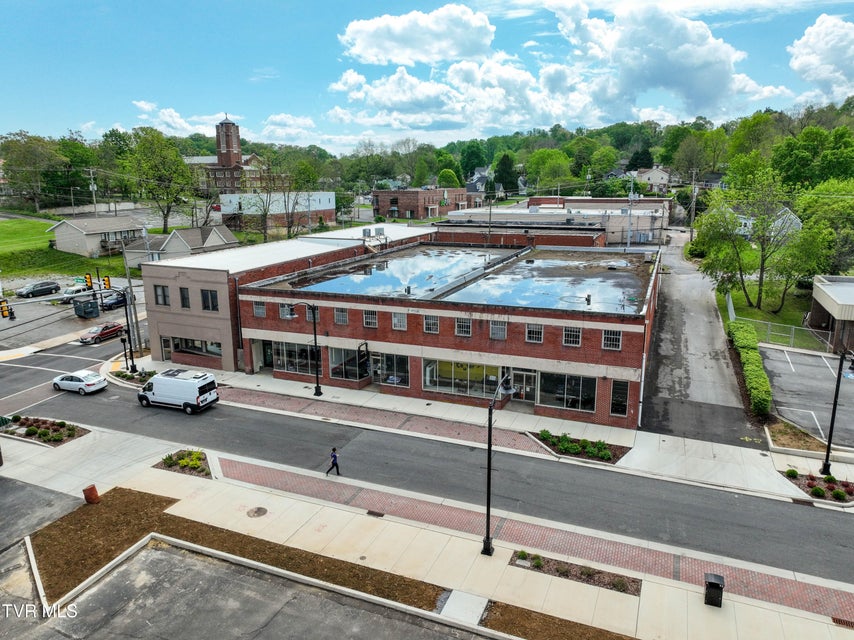 Photo #72: 305 Walnut Street