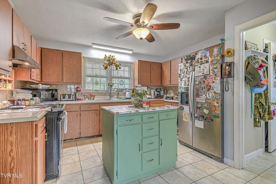 Photo #11: 609 Hollyhill Rd Road