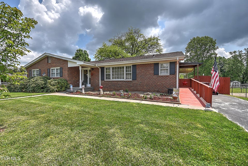 Photo #3: 609 Hollyhill Rd Road