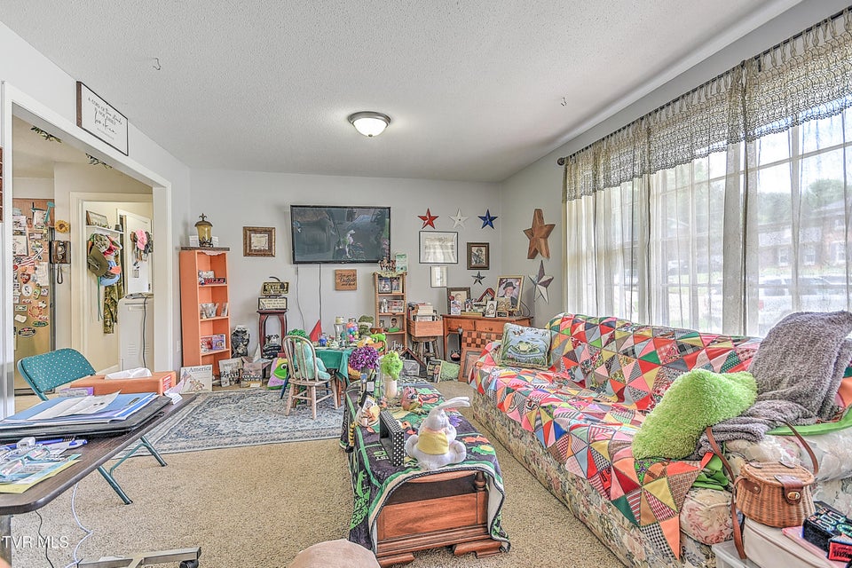 Photo #7: 609 Hollyhill Rd Road