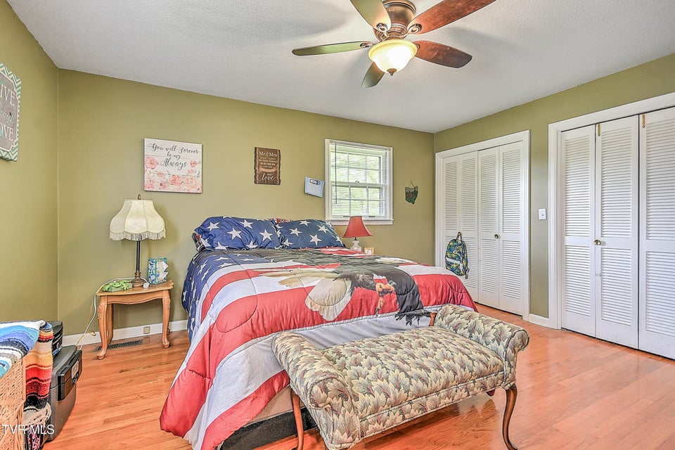 Photo #28: 609 Hollyhill Rd Road