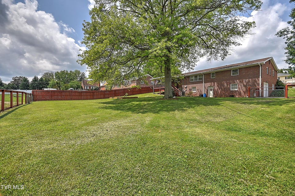 Photo #43: 609 Hollyhill Rd Road