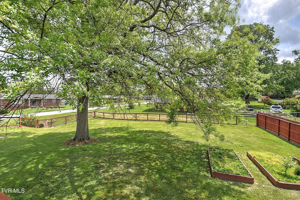 Photo #39: 609 Hollyhill Rd Road