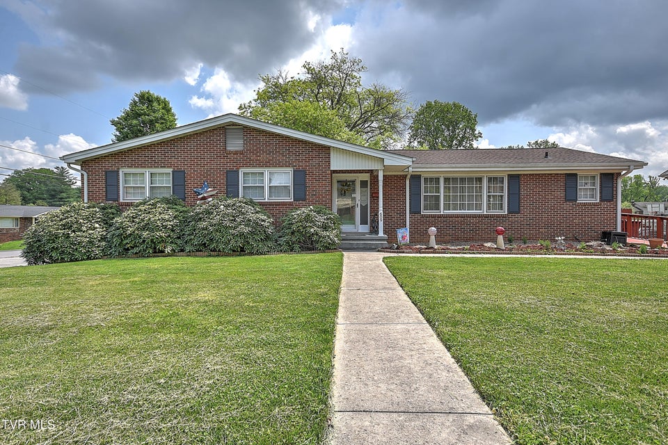 Photo #53: 609 Hollyhill Rd Road