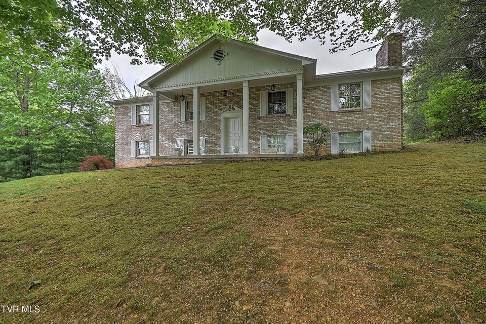Photo #5: 5401 Kiowa Street