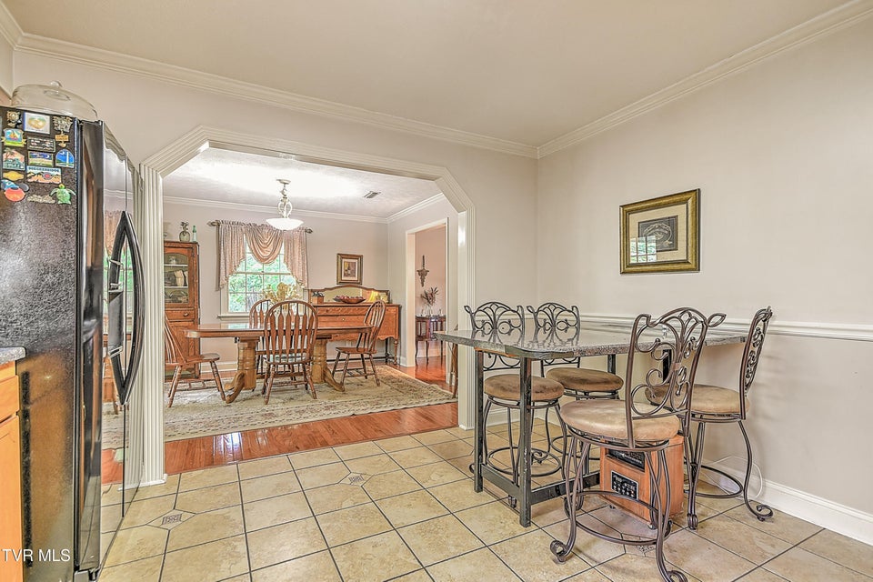 Photo #15: 5401 Kiowa Street