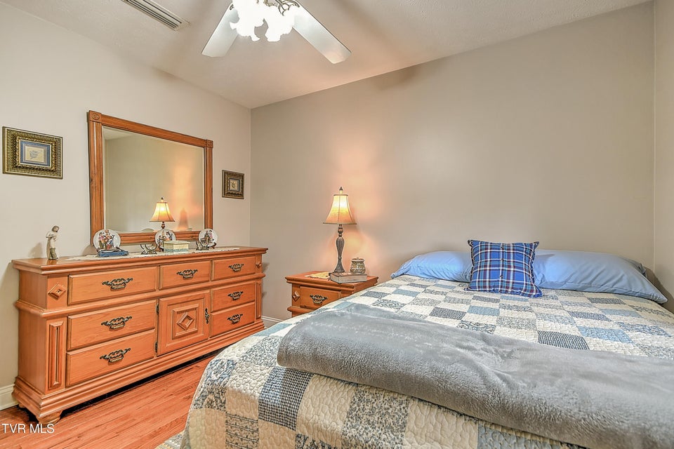 Photo #22: 5401 Kiowa Street