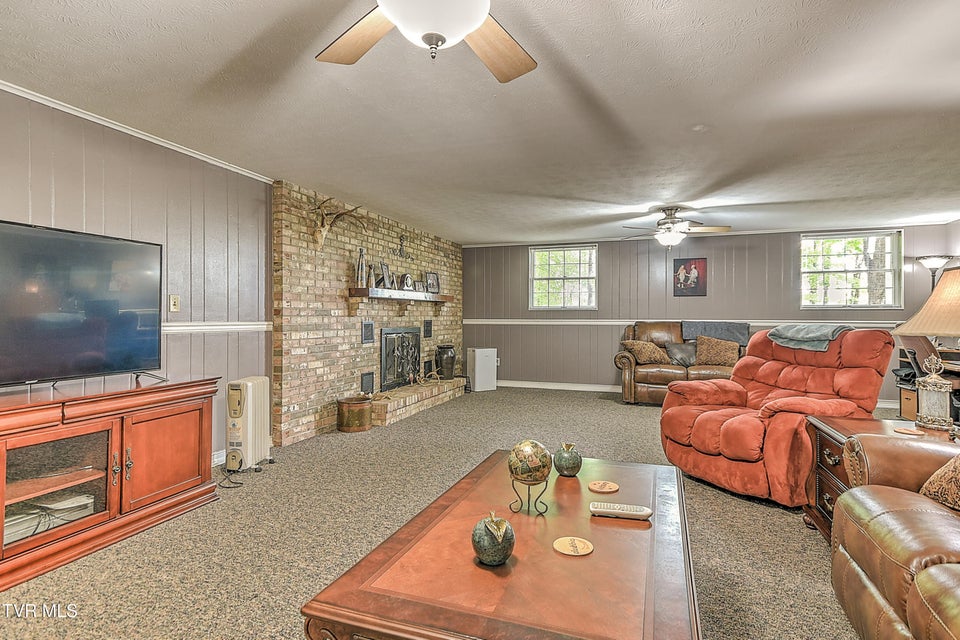 Photo #39: 5401 Kiowa Street