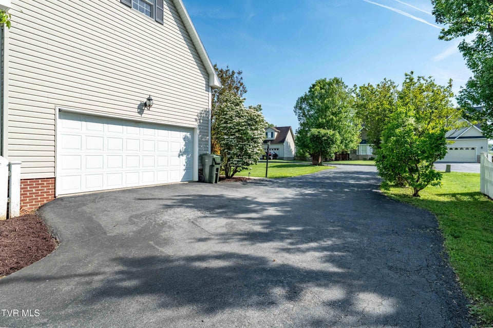 Photo #84: 311 Wiltshire Drive