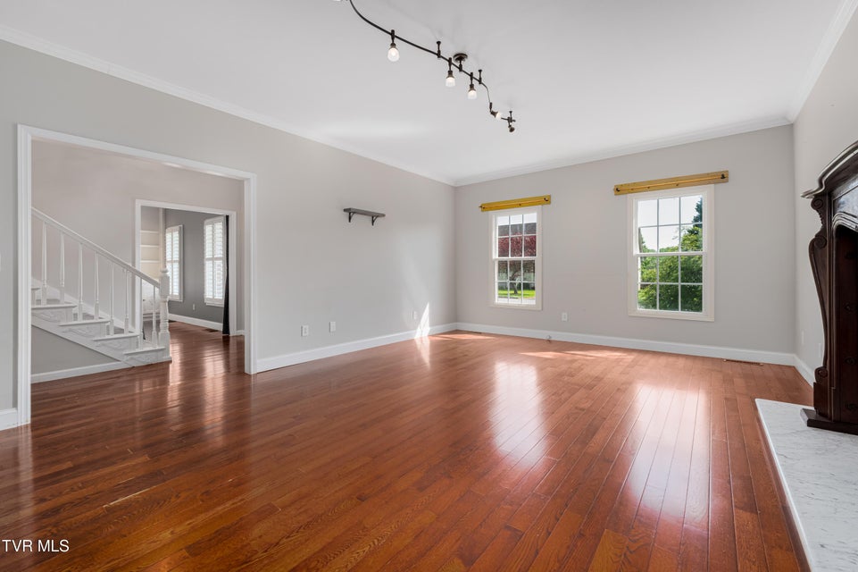 Photo #9: 311 Wiltshire Drive