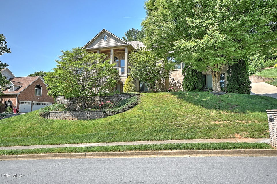 Photo #11: 2304 Granite Drive