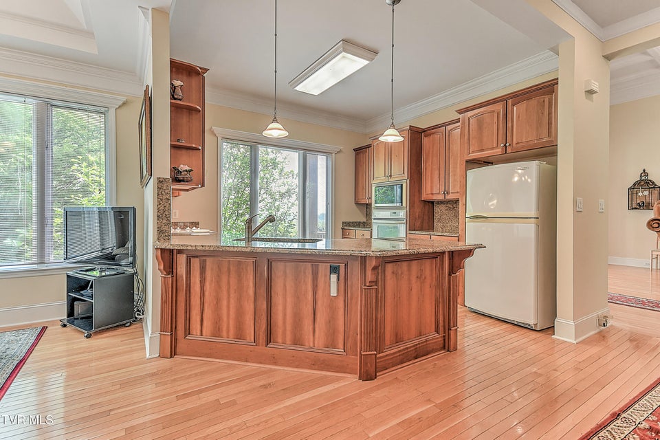 Photo #31: 2304 Granite Drive