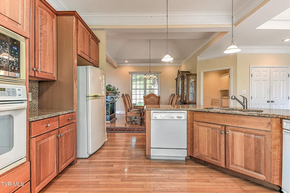 Photo #35: 2304 Granite Drive