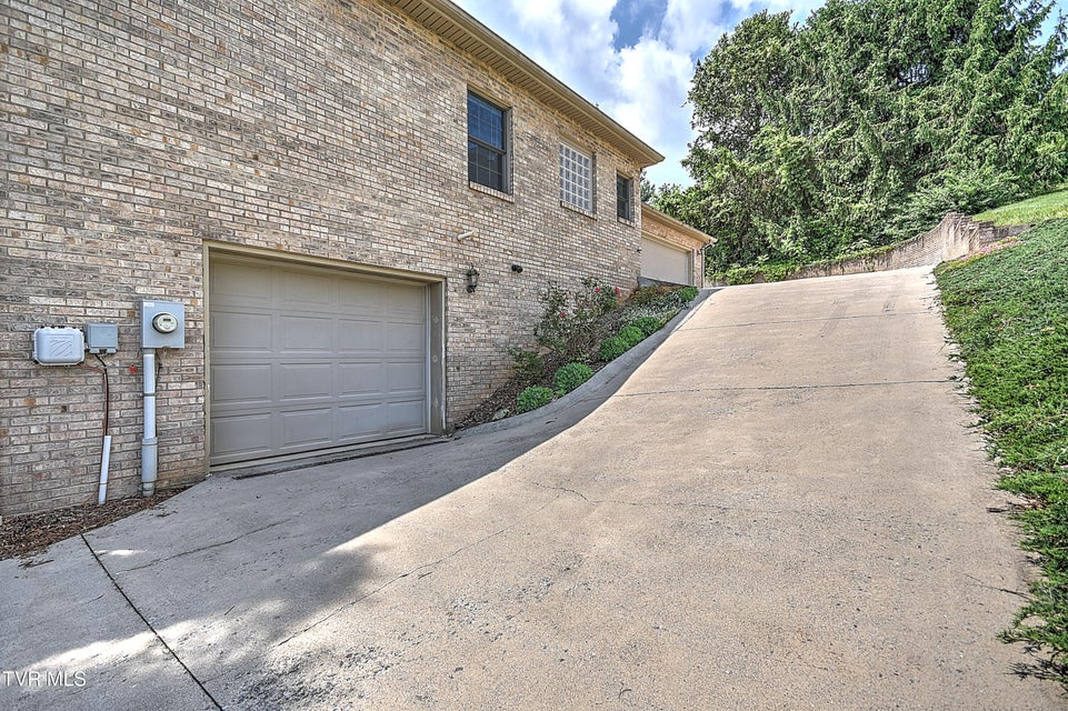 Photo #77: 2304 Granite Drive