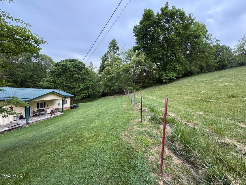 Photo #8: 125 Babb Road