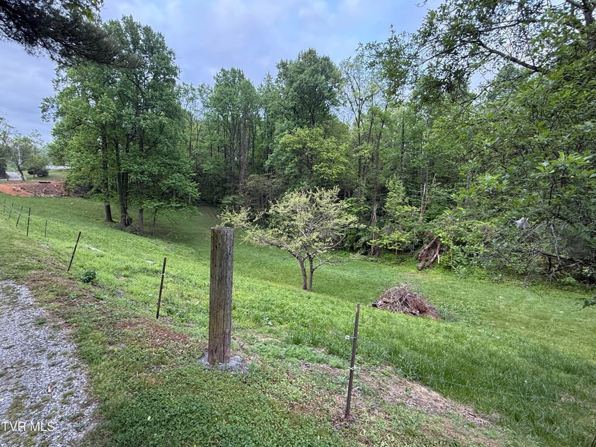 Photo #12: 125 Babb Road