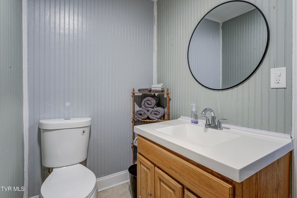 Photo #16: 1225 Shelby Street