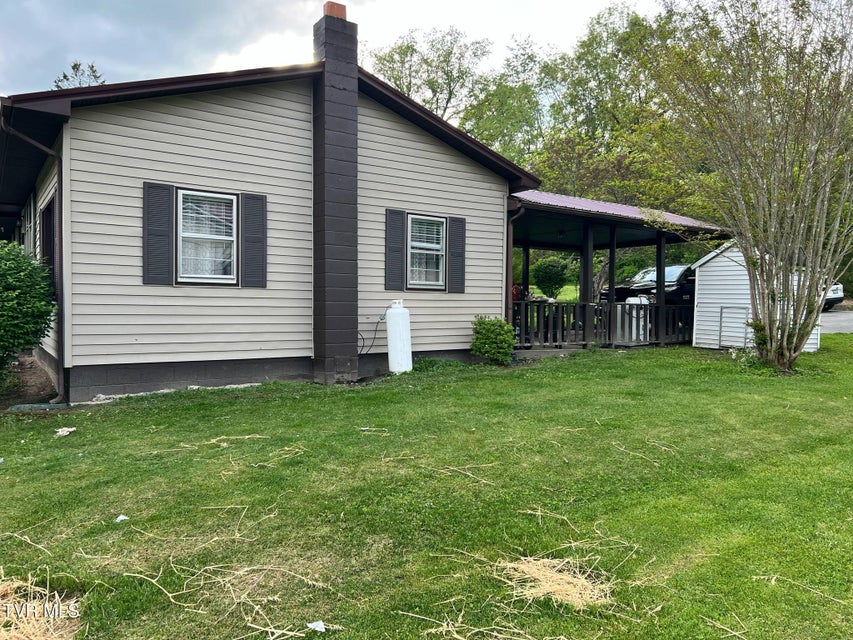 Photo #6: 1220 2nd Avenue