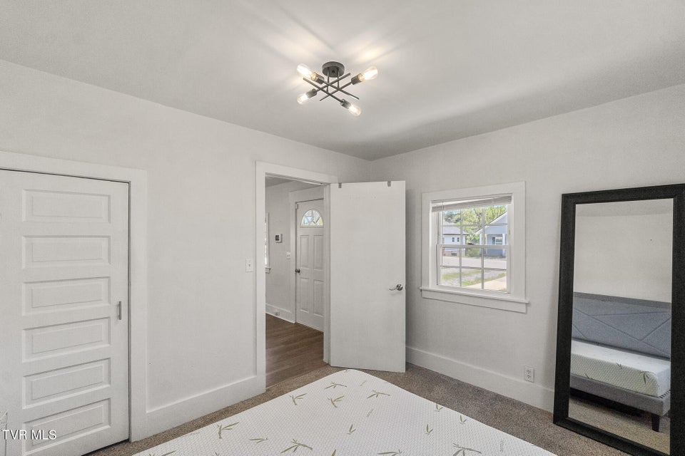 Photo #13: 1607 E. Millard Street