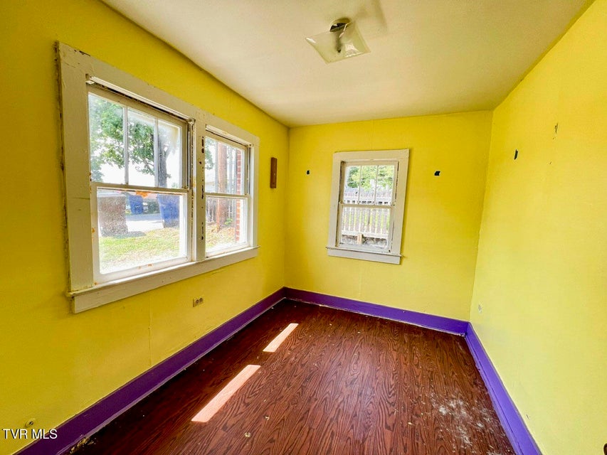 Photo #7: 1918 Williams Avenue