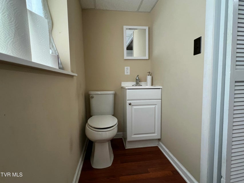 Photo #32: 1700 Beech Drive
