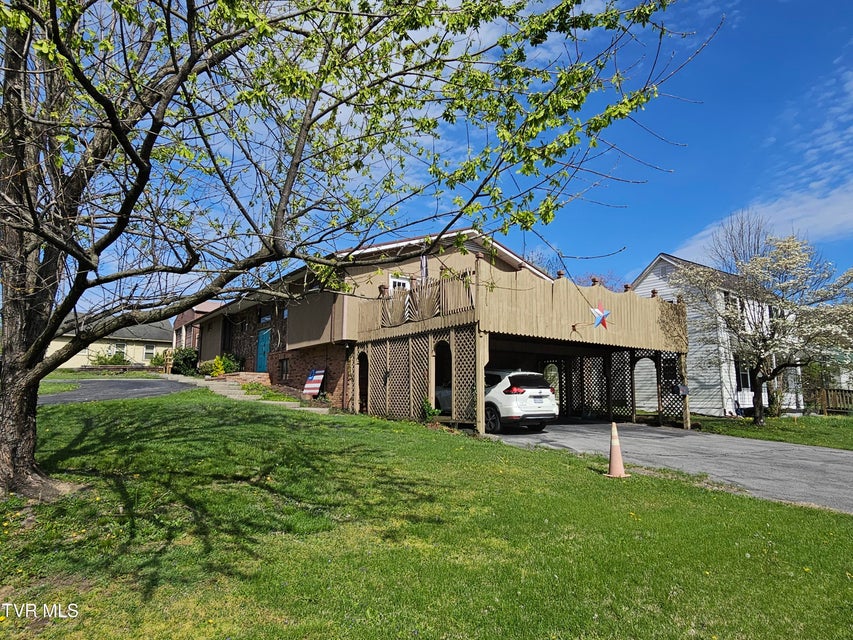 Photo #6: 316 Shawnee Avenue