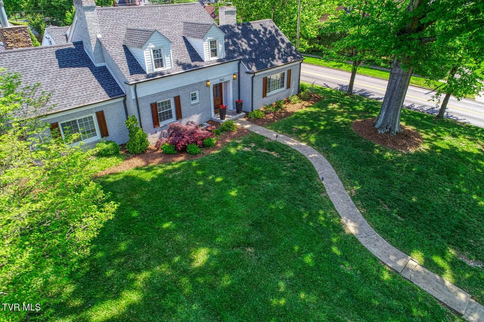 Photo #5: 1362 Watauga Street