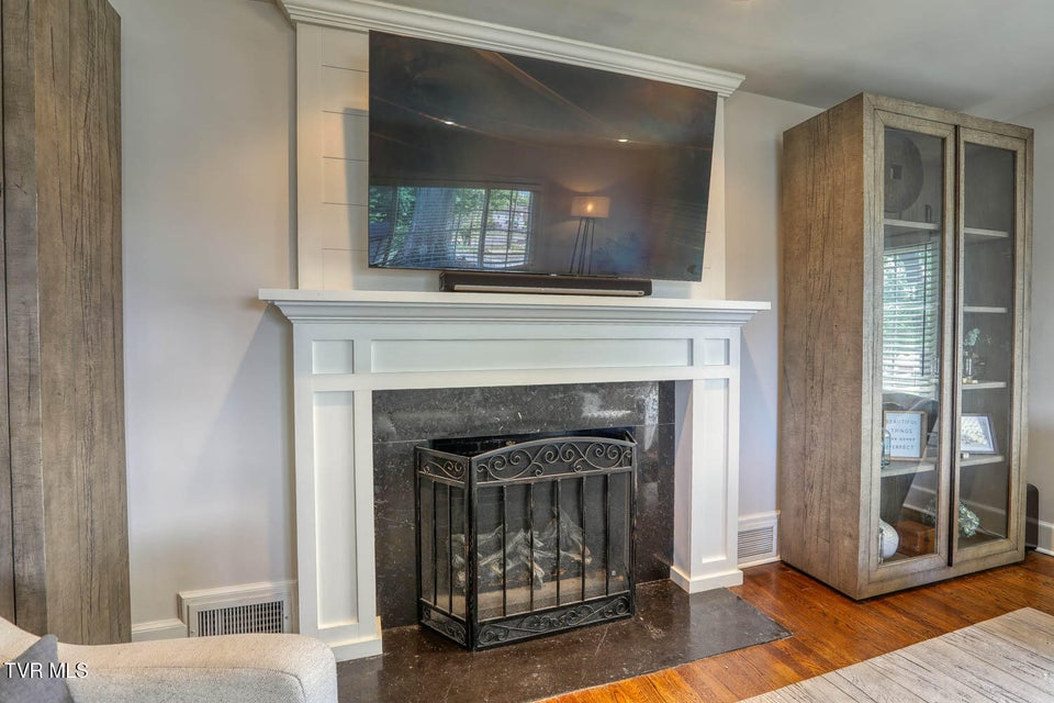 Photo #18: 1362 Watauga Street