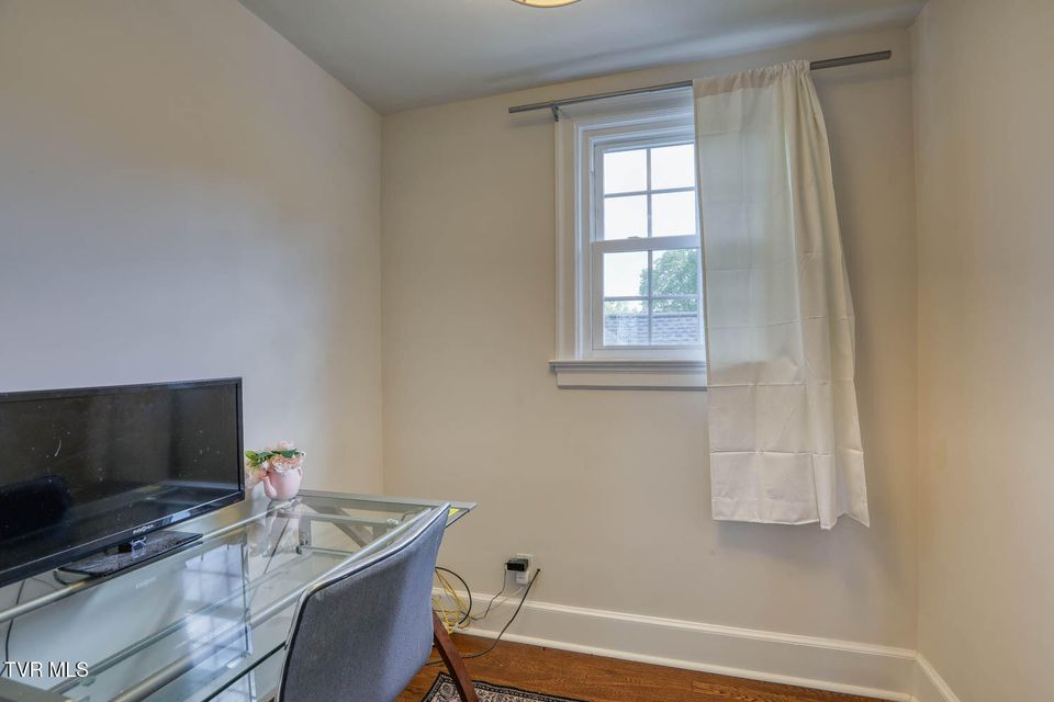 Photo #56: 1362 Watauga Street