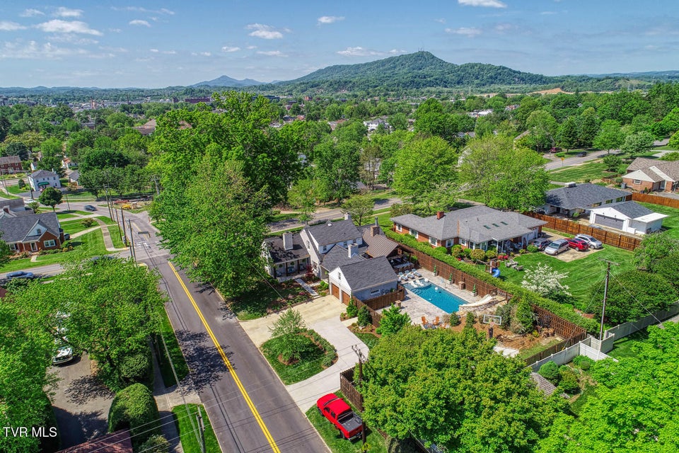 Photo #85: 1362 Watauga Street