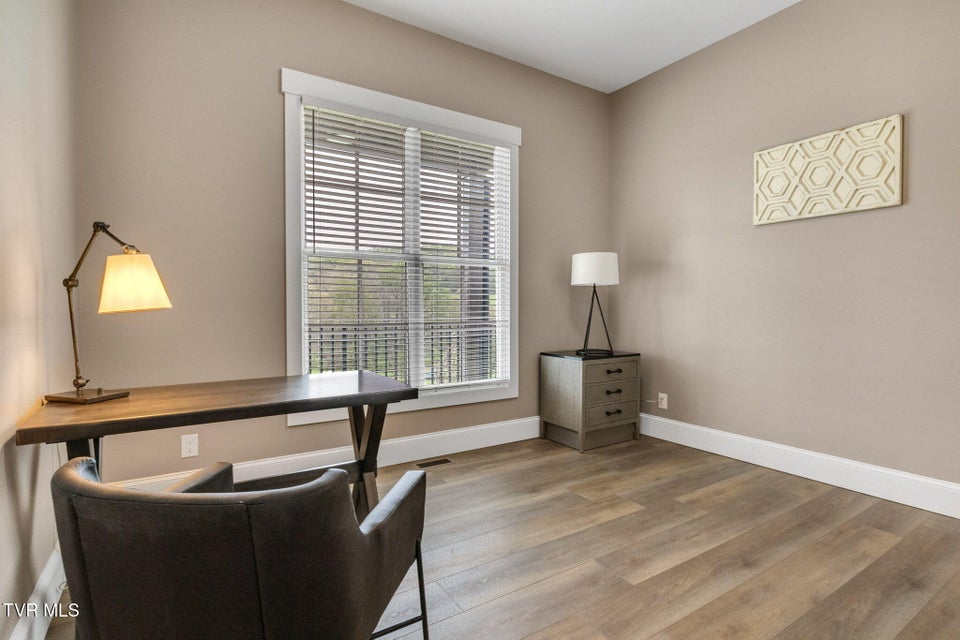 Photo #36: 14737 Washington Way