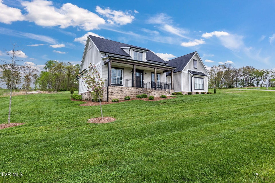 Photo #2: 14737 Washington Way