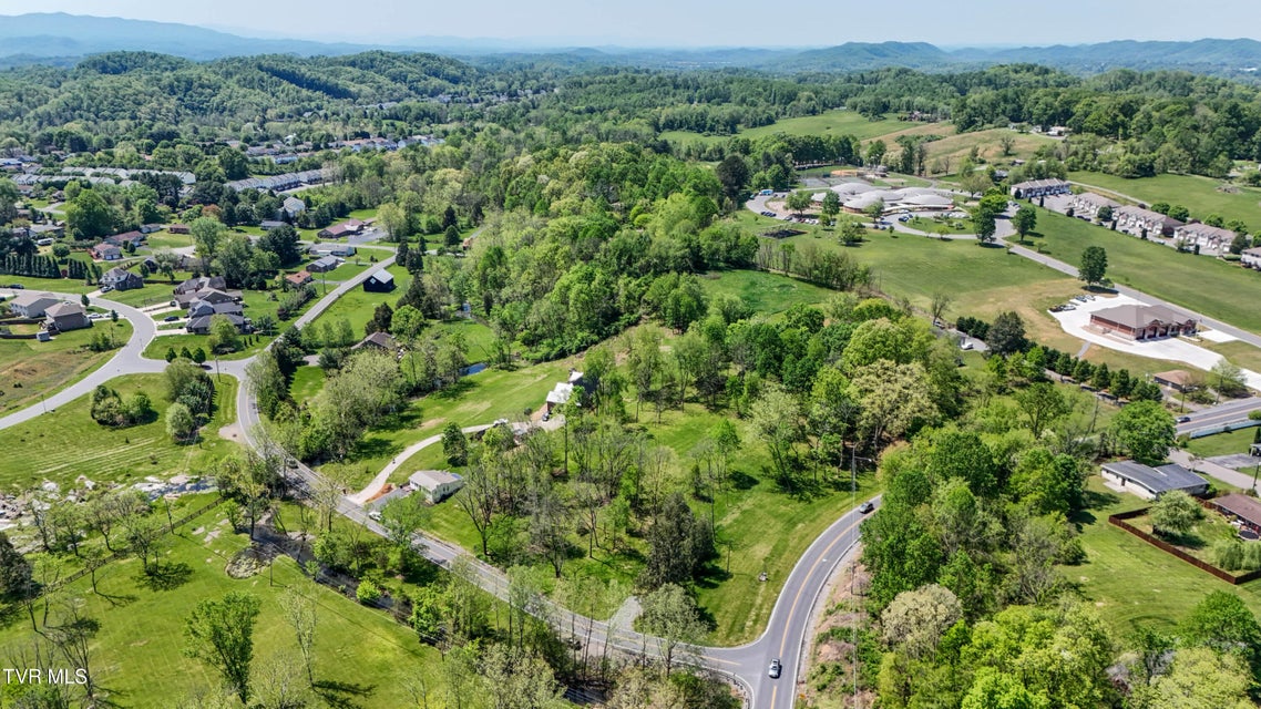Photo #15: 1912 King College Road