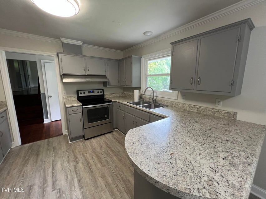 Photo #18: 1700 Beech Drive