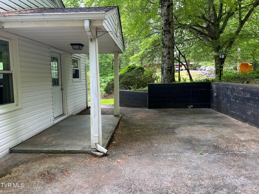 Photo #57: 1700 Beech Drive