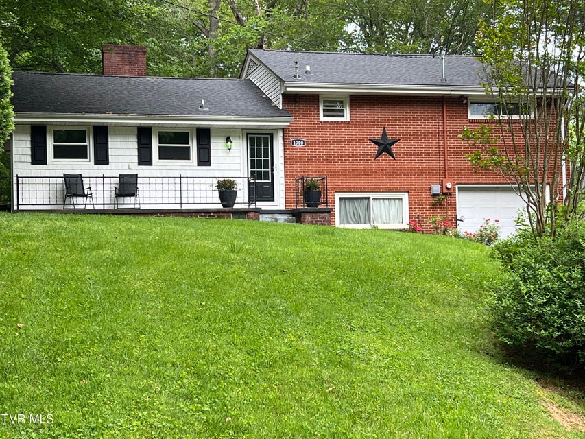 Photo #6: 1700 Beech Drive