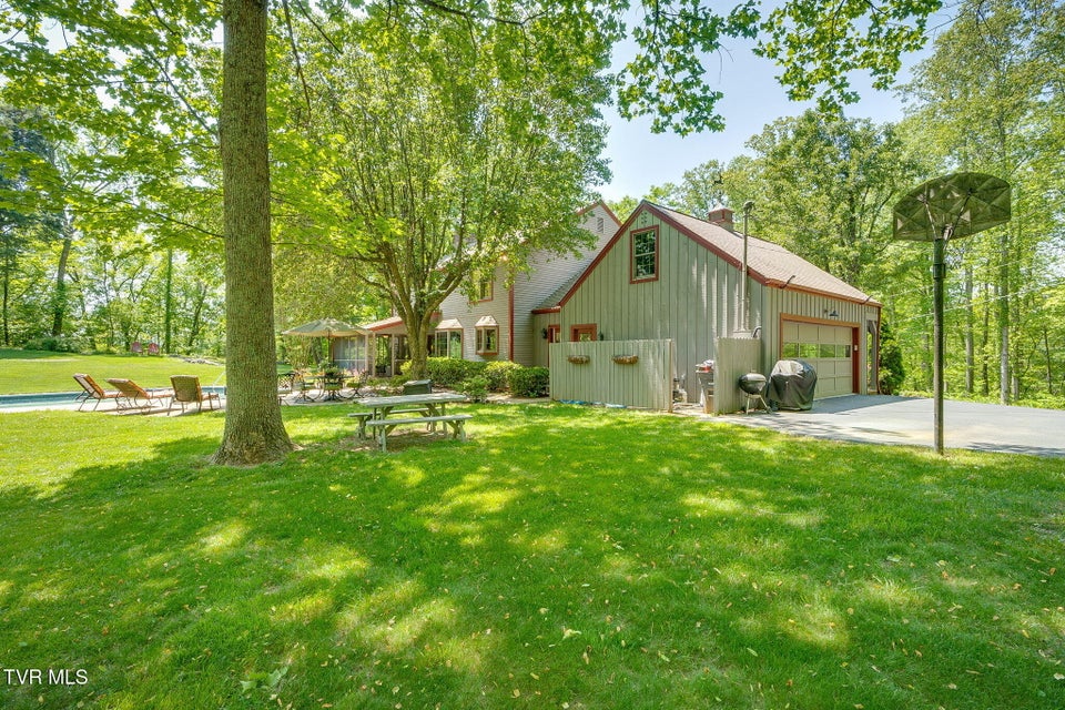 Photo #52: 295 Southwood Drive