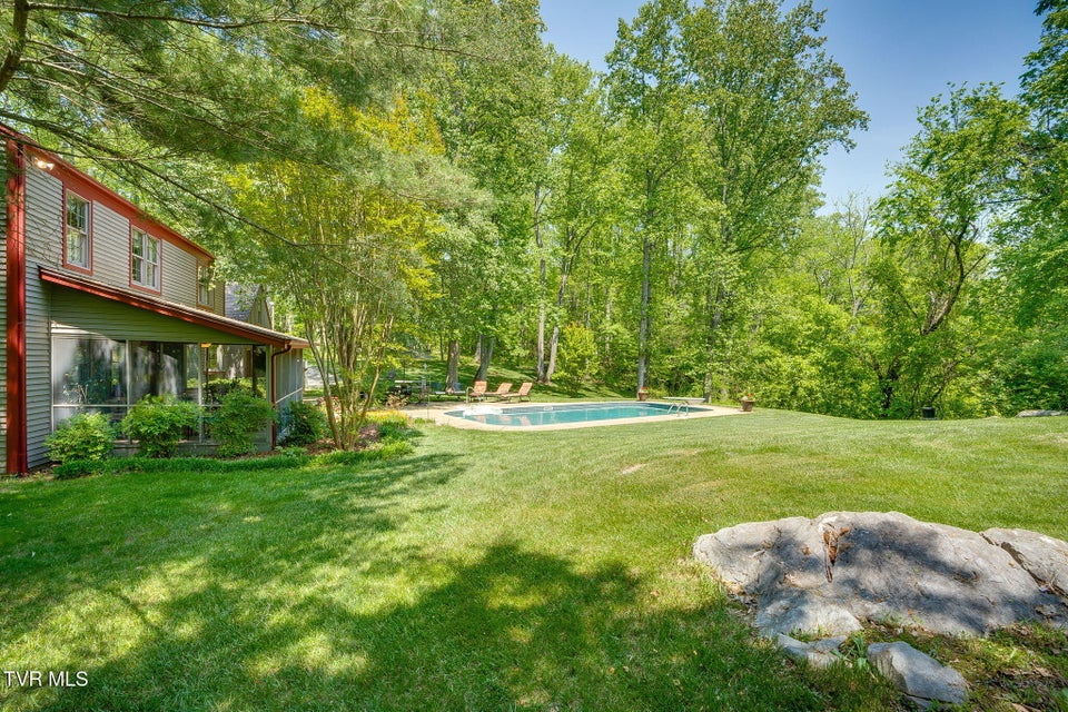 Photo #3: 295 Southwood Drive