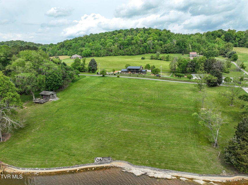 Photo #8: 604 Sugar Hollow Road