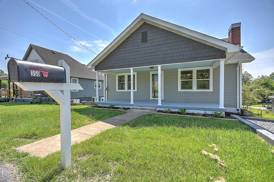 Photo #2: 350 Texas Avenue