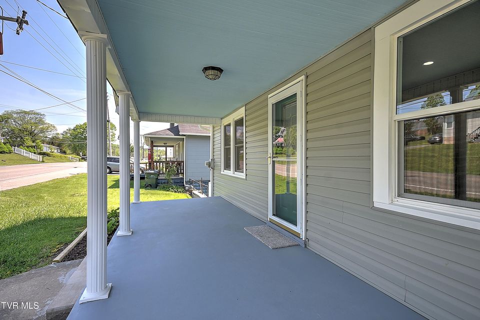 Photo #3: 350 Texas Avenue