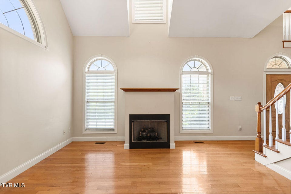 Photo #5: 1414 Andera Drive