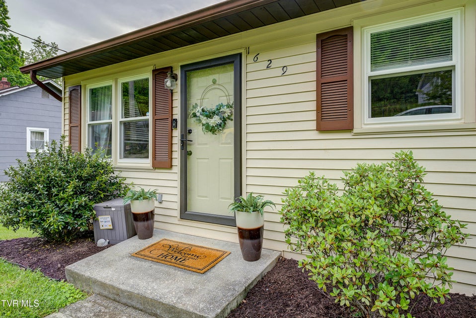 Photo #4: 1629 Central Avenue