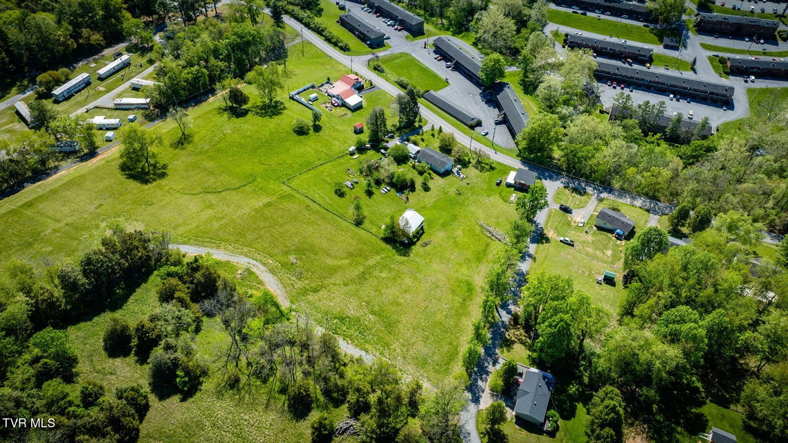 Photo #5: 1000 Barber Road