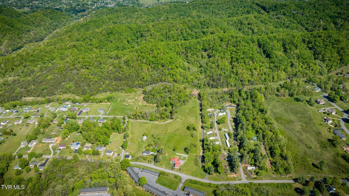 Photo #8: 1000 Barber Road