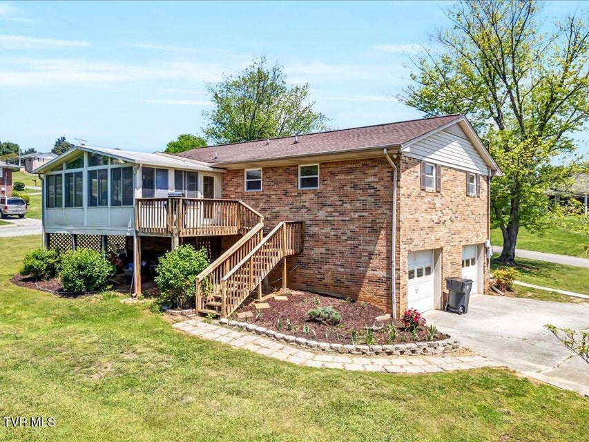 Photo #23: 293 Brentwood Drive