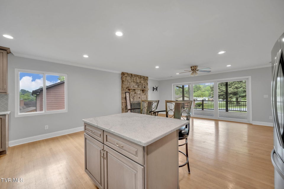 Photo #8: 3749 Hemlock Park Circle