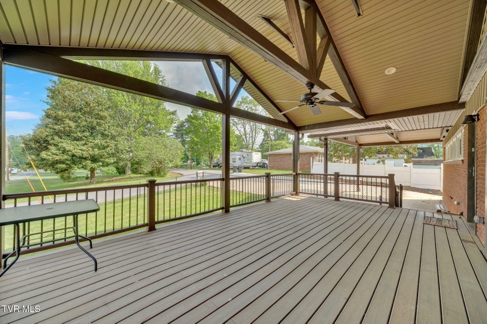 Photo #36: 3749 Hemlock Park Circle